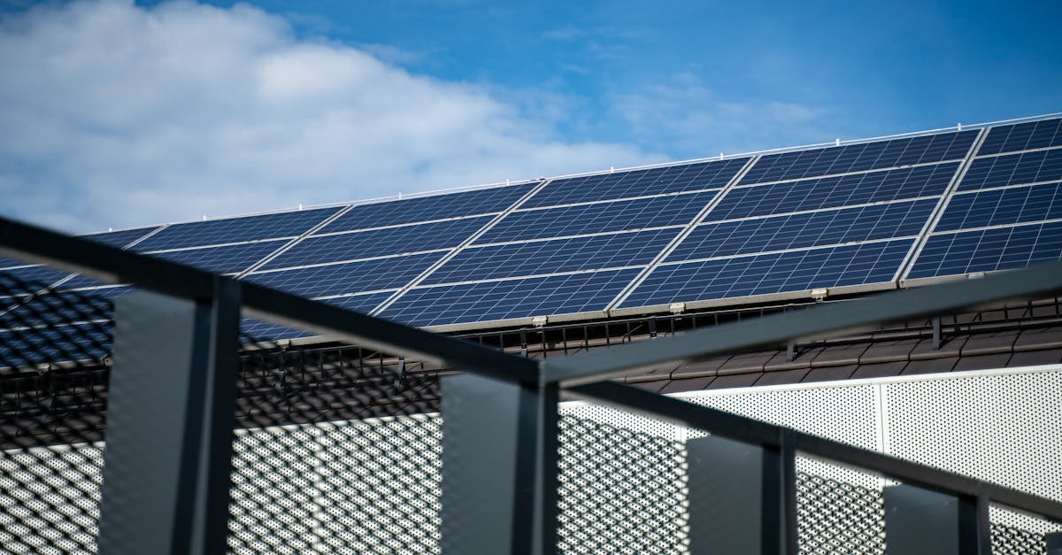 découvrez le panneau aérovoltaïque, une solution innovante combinant la production d'électricité solaire et la récupération de chaleur pour une efficacité énergétique optimale.